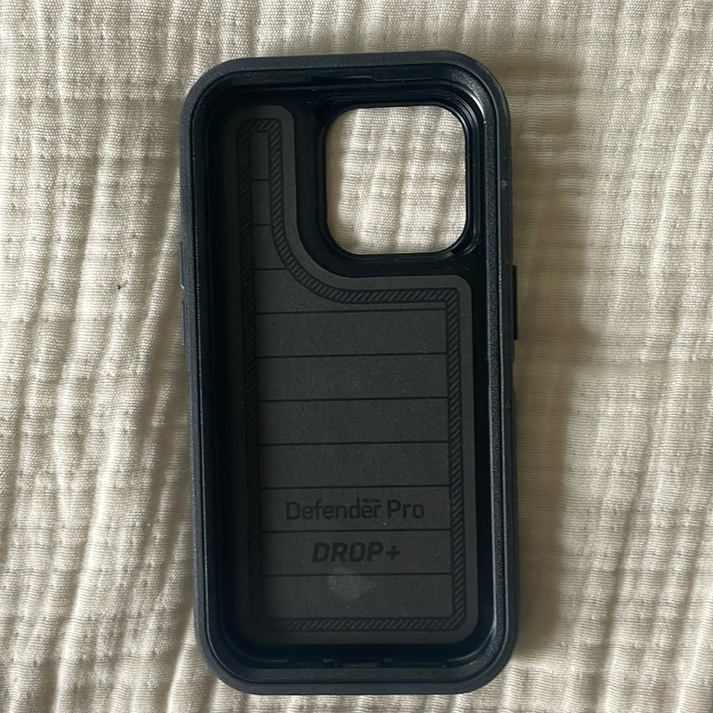 Otterbox defender pro drop+. iPhone 14 Pro